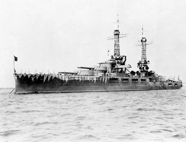 Black and white image of the USS Okalahoma battleship