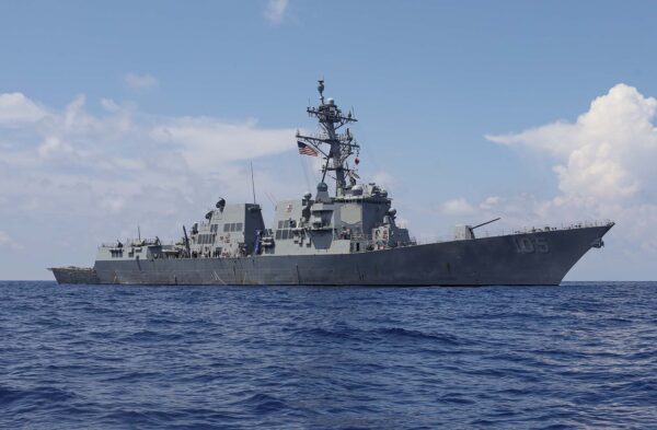 USS Dewey in South China Sea